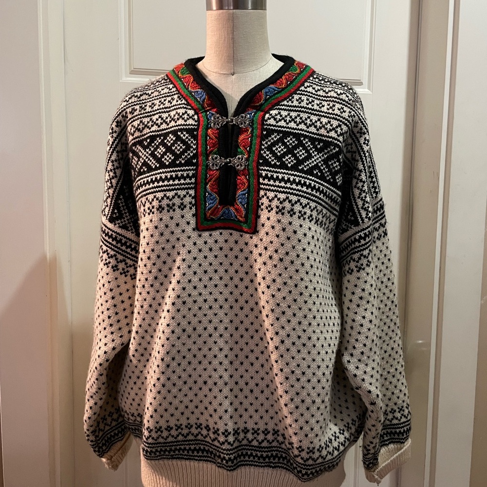 Dale of Norway Classic Black & White Nordic Pullover Sweater